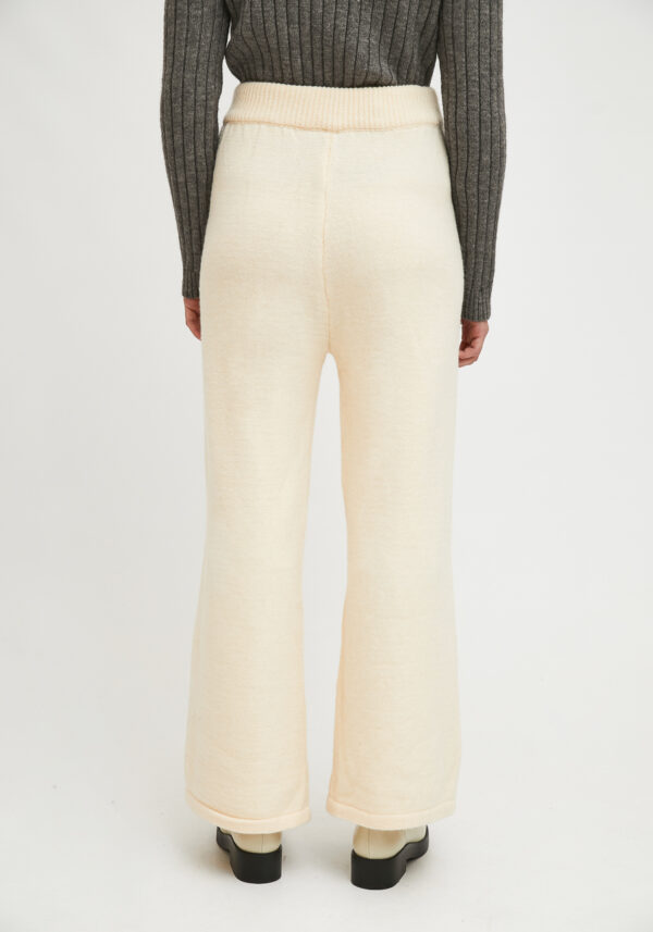 Back photo, white wide leg pants